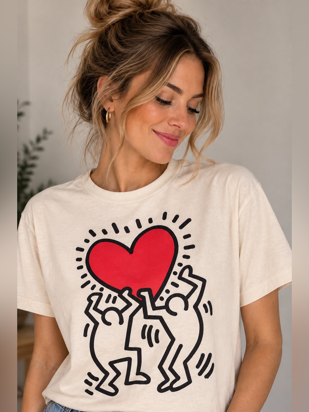 Keith Haring Heart Dancing Figures Graphic Crop T-Shirt Small